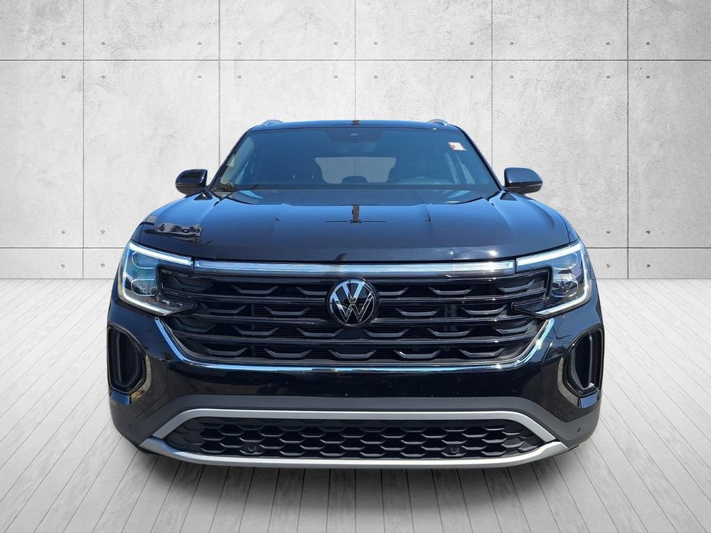 Used 2026 Volkswagen Atlas Cross Sport SE AWD/4WD image 2