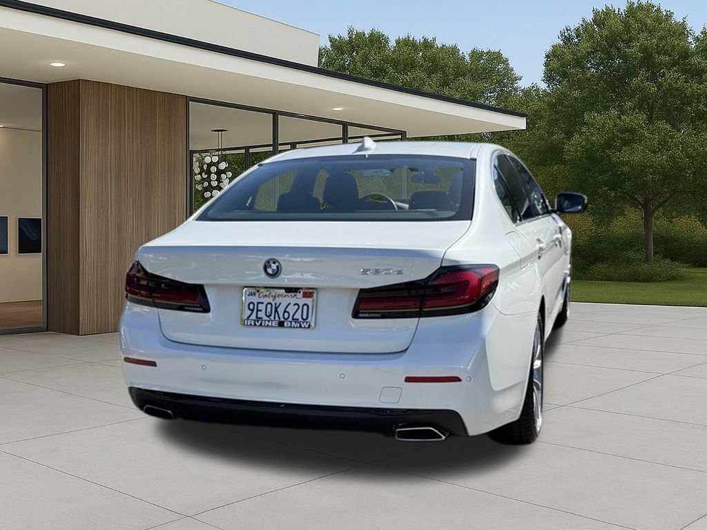 Certified 2023 BMW 530e w/ Premium Package image 9