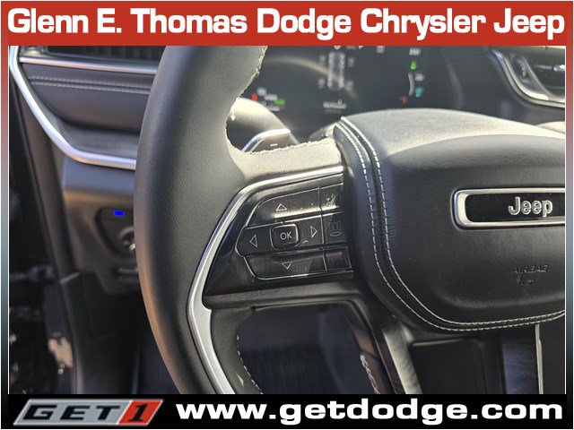 Certified 2023 Jeep Grand Cherokee Overland AWD/4WD image 19