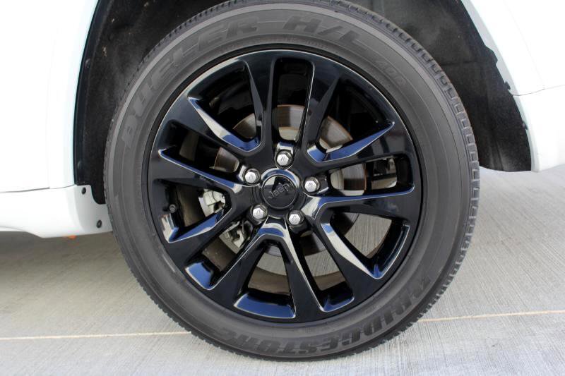 Used 2020 Jeep Grand Cherokee Altitude image 35