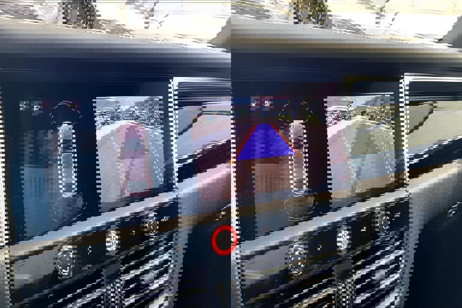 Used 2025 Porsche Macan S image 27