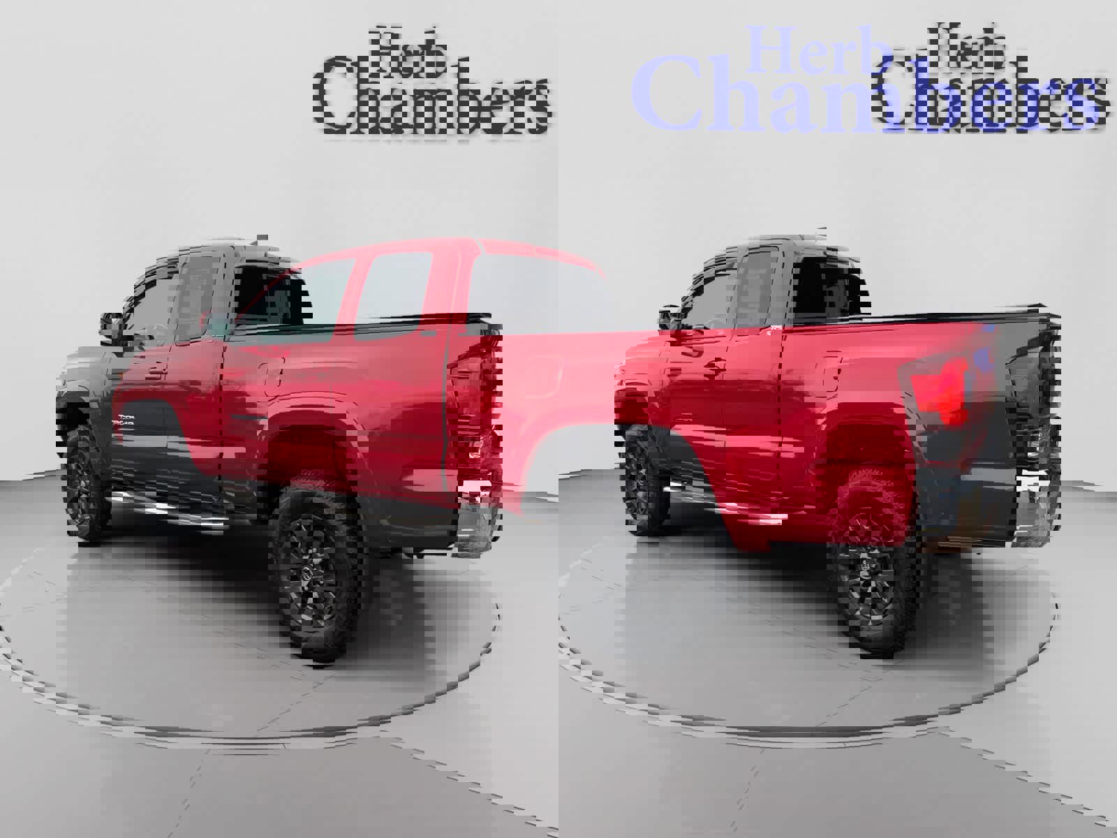 Used 2021 Toyota Tacoma SR5 w/ SR5 Appearance Package (SM) image 3