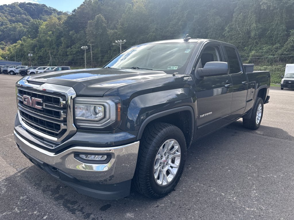 Used 2019 GMC Sierra 1500 SLE w/ SLE Value Package AWD/4WD image 11