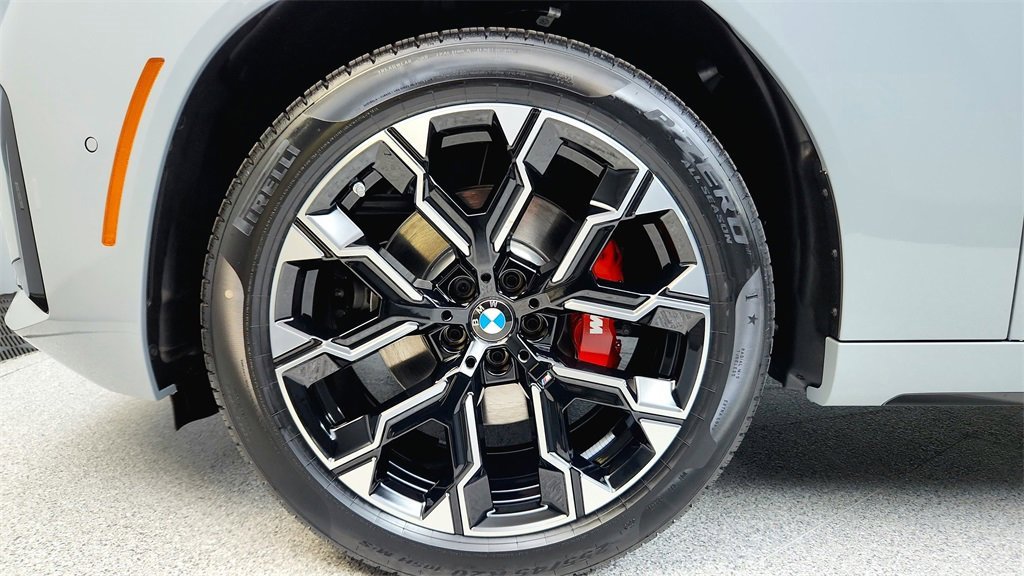 Used 2025 BMW X3 xDrive30i w/ Premium Package image 13