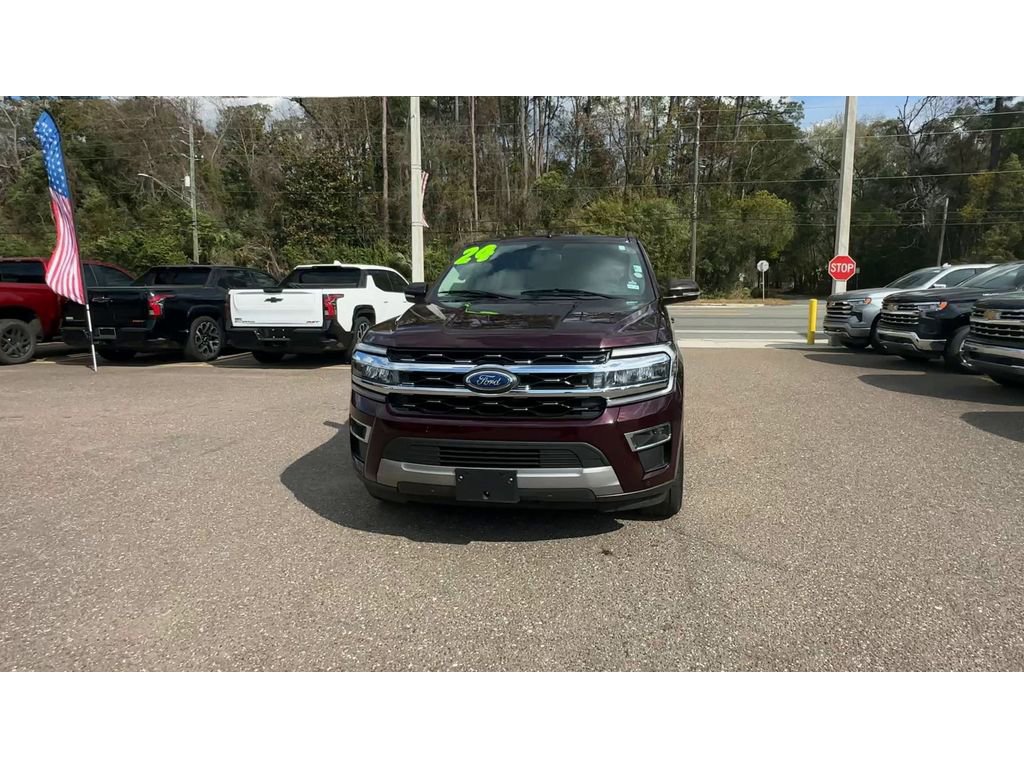 Used 2024 Ford Expedition Limited image 7