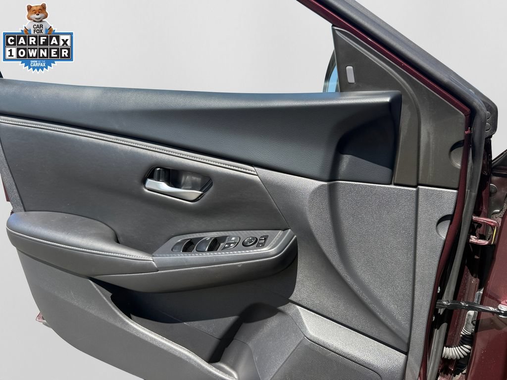 Certified 2025 Nissan Sentra SV w/ All-Weather Package FWD image 28