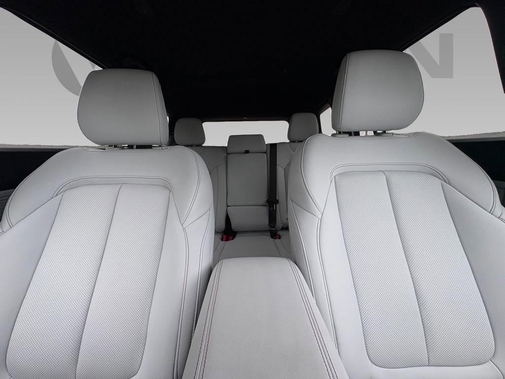 New 2026 Jeep Cherokee Limited image 2