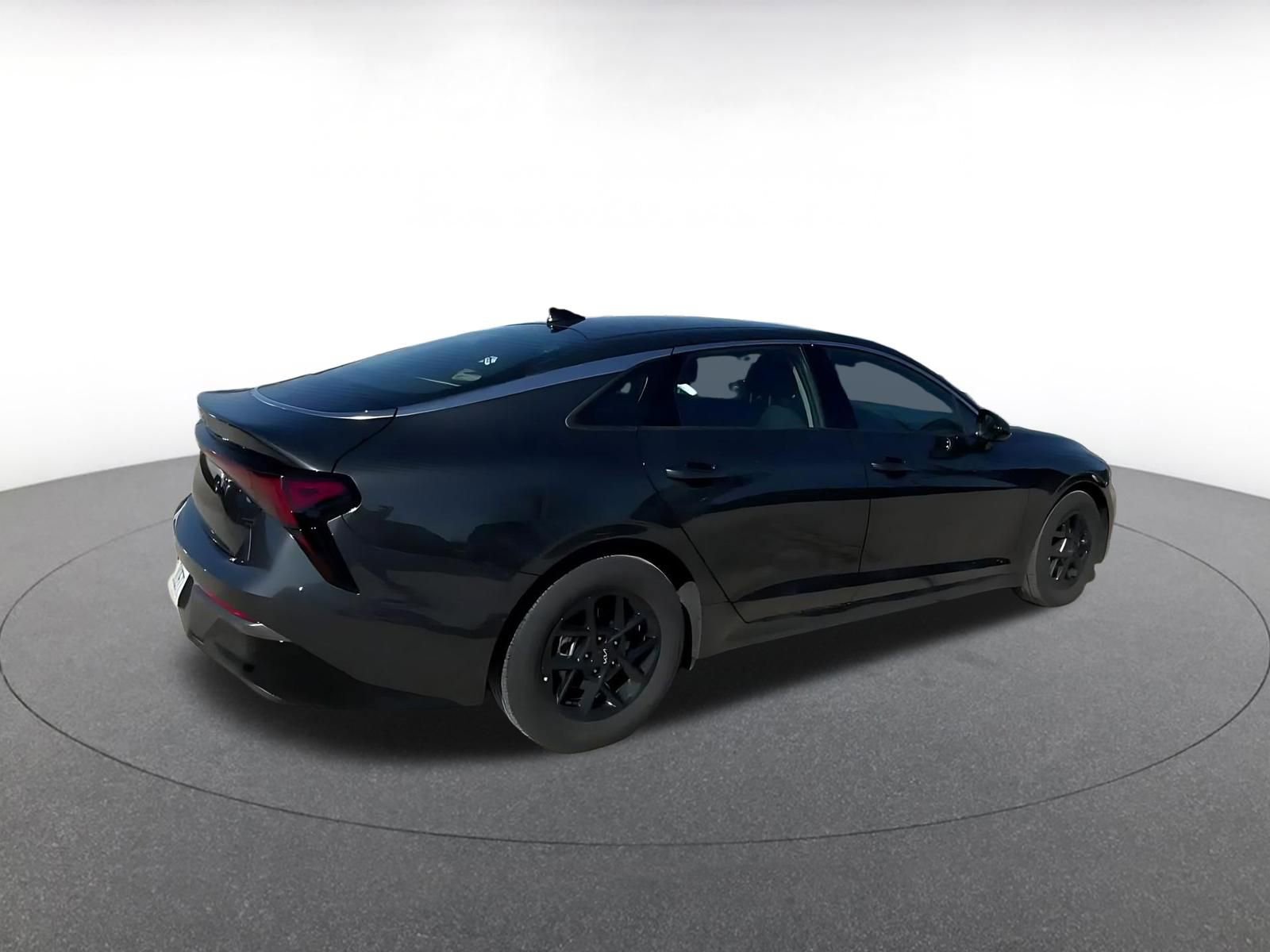 Used 2025 Kia K5 LXS image 15