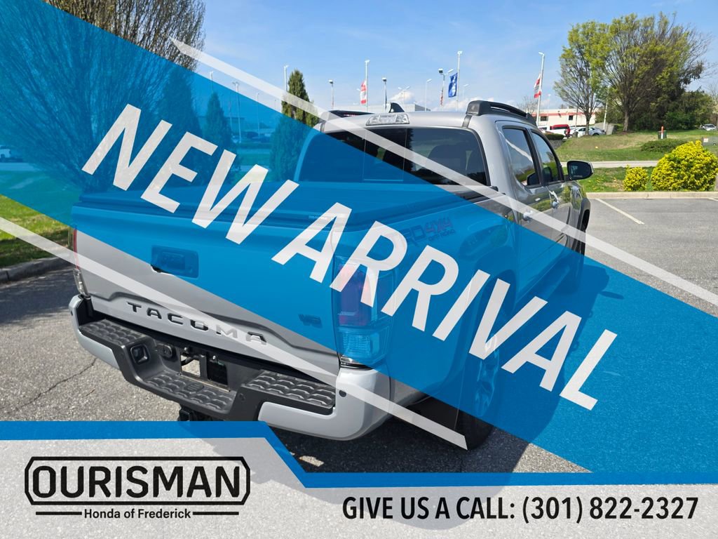 Used 2020 Toyota Tacoma TRD Off-Road w/ TRD Premium Off Road Package image 8