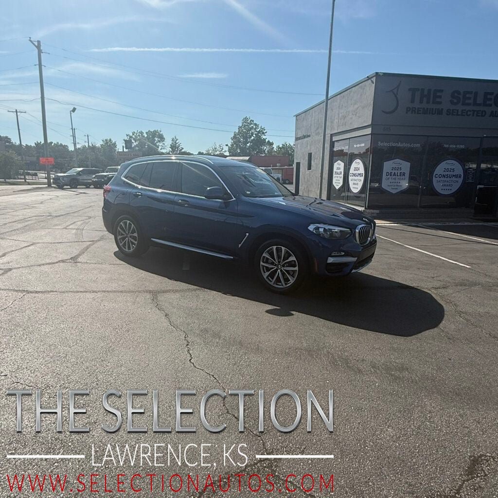 Used 2019 BMW X3 xDrive30i w/ Driving Assistance Package AWD/4WD image 1
