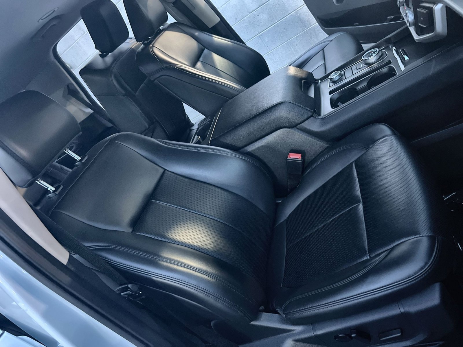 Used 2024 Ford Expedition XLT image 27