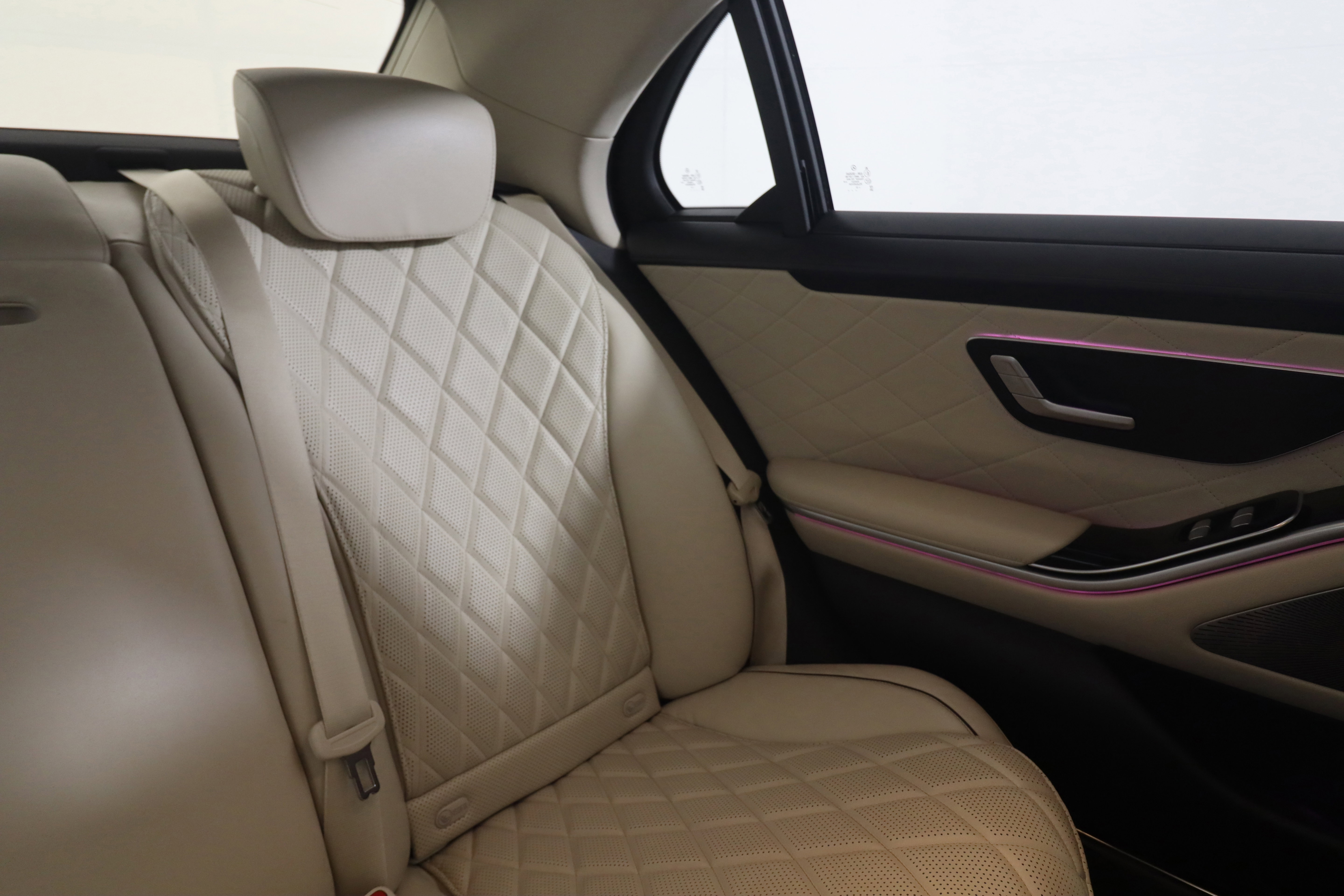Used 2023 Mercedes-Benz S 580 4MATIC Sedan image 15
