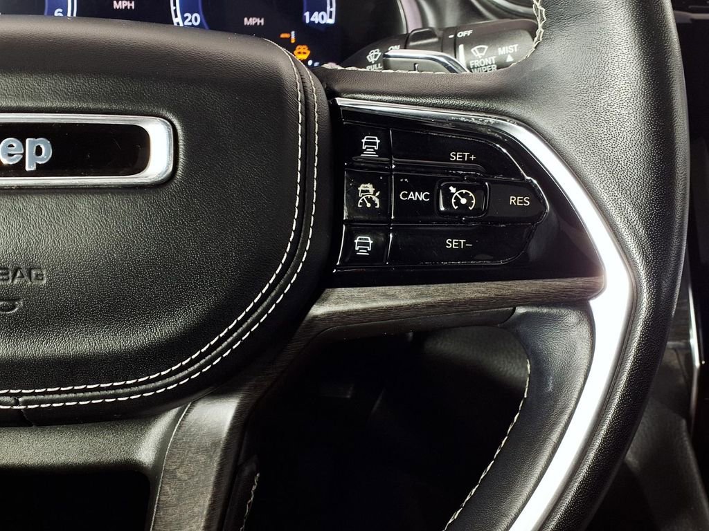 Used 2022 Jeep Grand Cherokee L Overland w/ Luxury Tech Group IV image 21