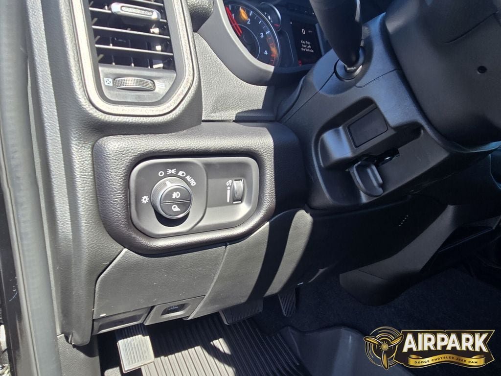 New 2025 RAM 2500 Tradesman AWD/4WD image 19