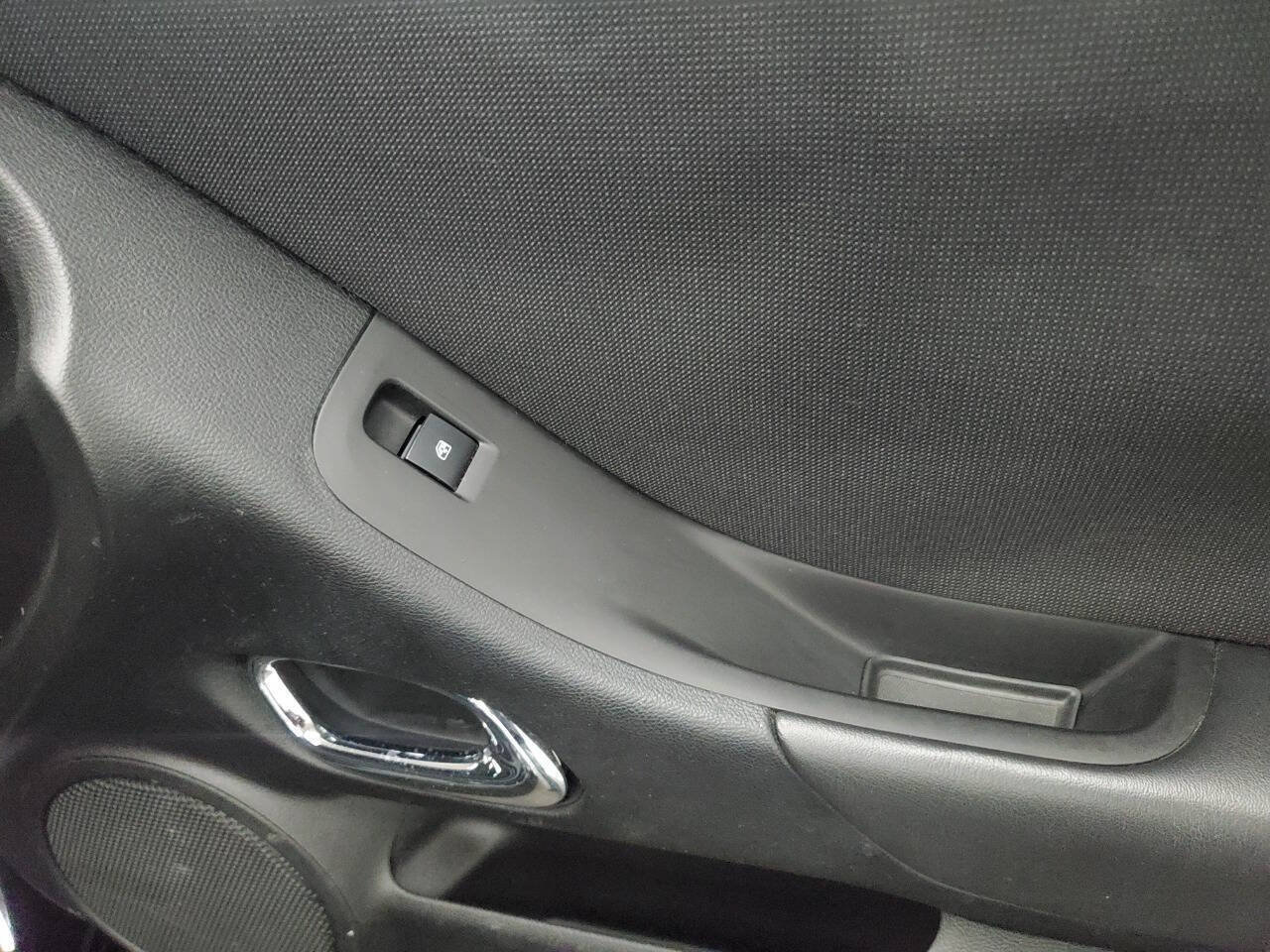 Used 2011 Chevrolet Camaro LT RWD image 14