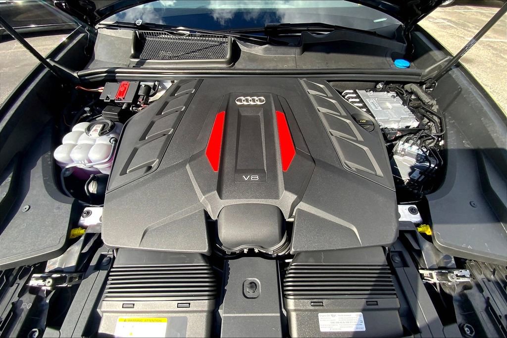 New 2025 Audi SQ8 Premium Plus image 16