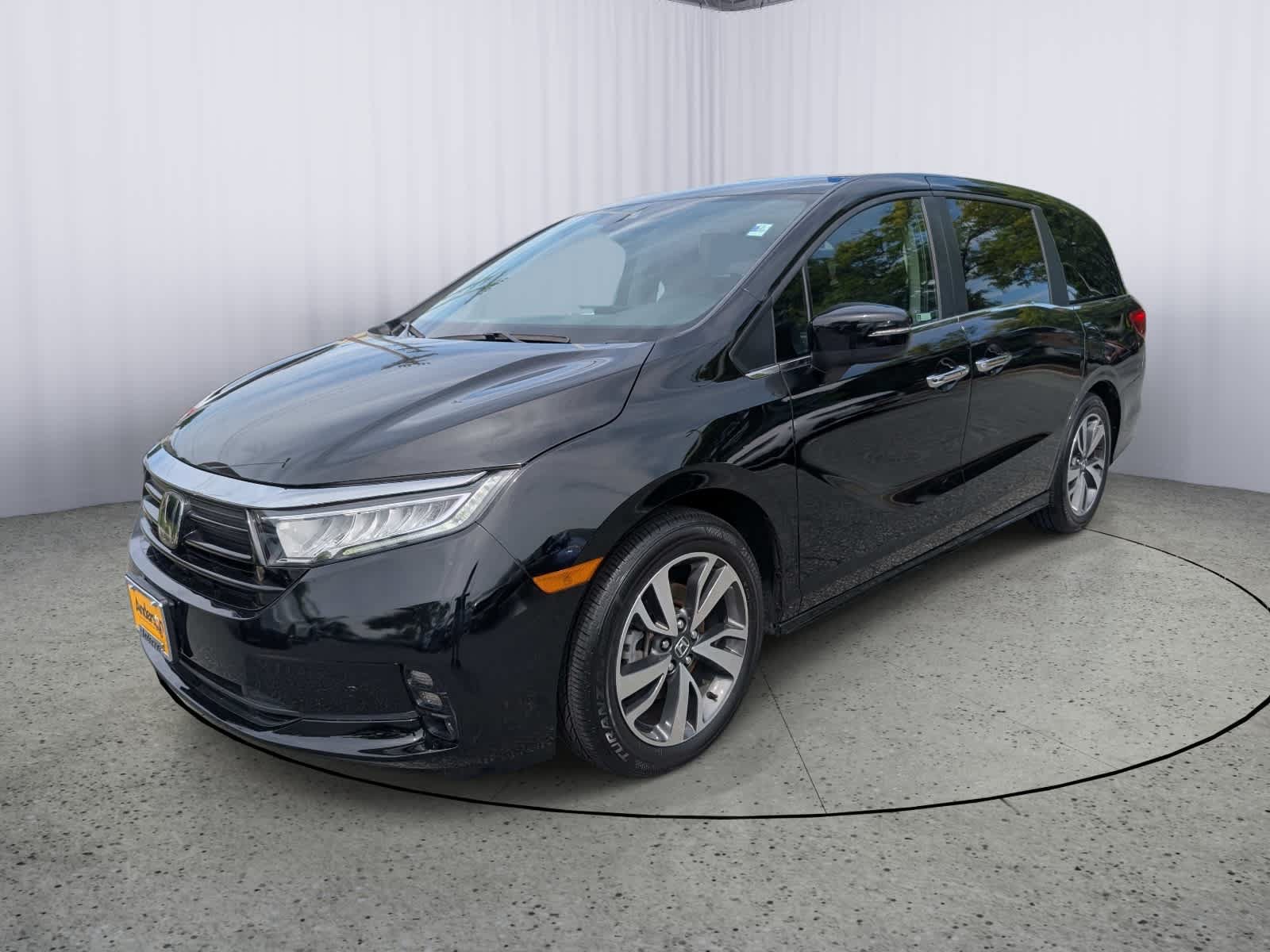 Used 2023 Honda Odyssey Touring image 6