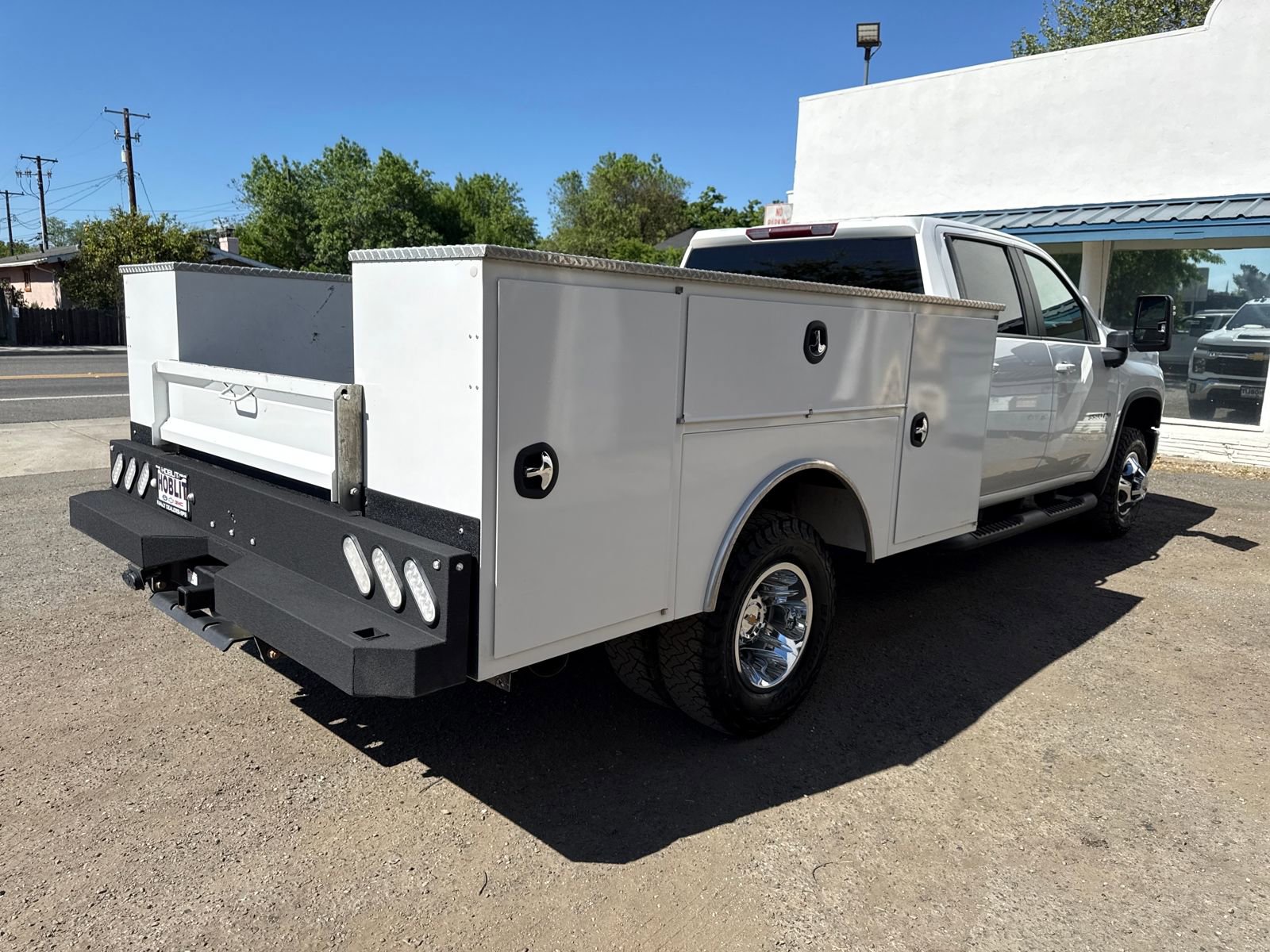 Used 2024 Chevrolet Silverado 3500 LT w/ Convenience Package image 5