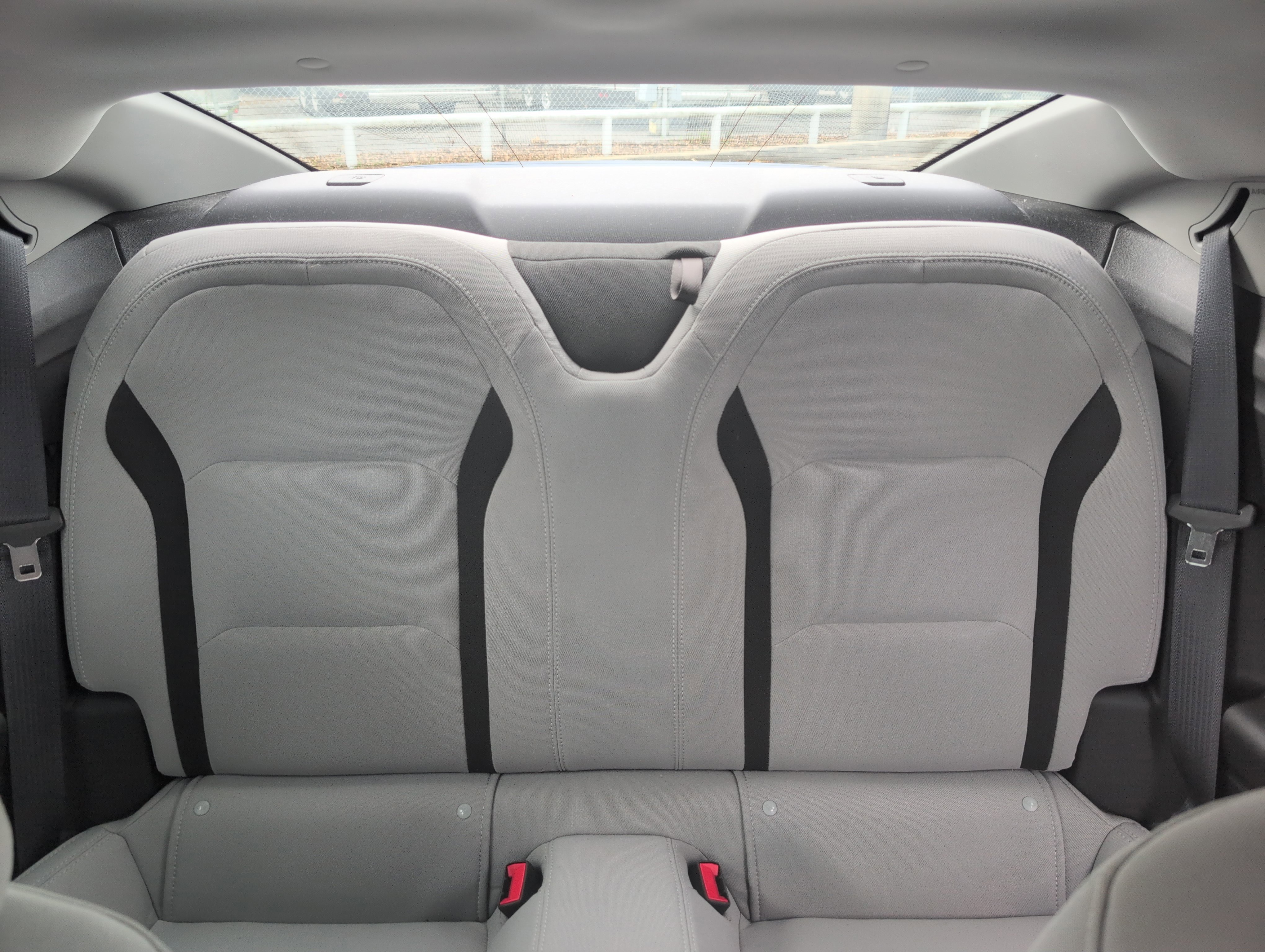 Used 2020 Chevrolet Camaro LT RWD image 28