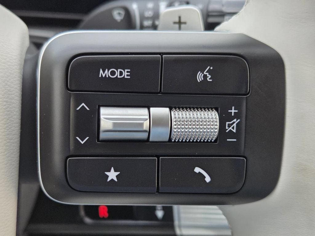 New 2027 Hyundai Santa Fe SEL FWD image 16