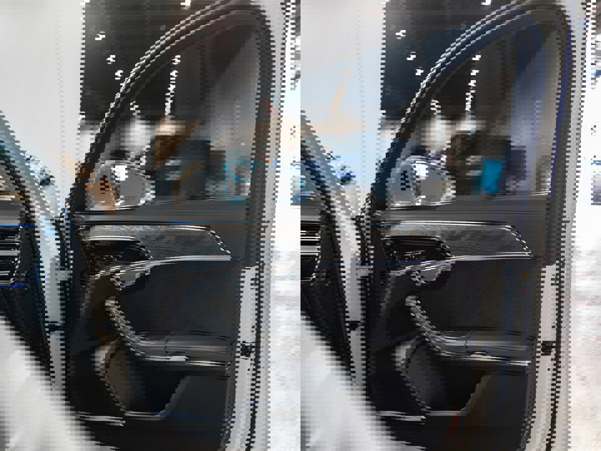 Used 2023 Audi A8 L 3.0T w/ Comfort Plus Package image 43