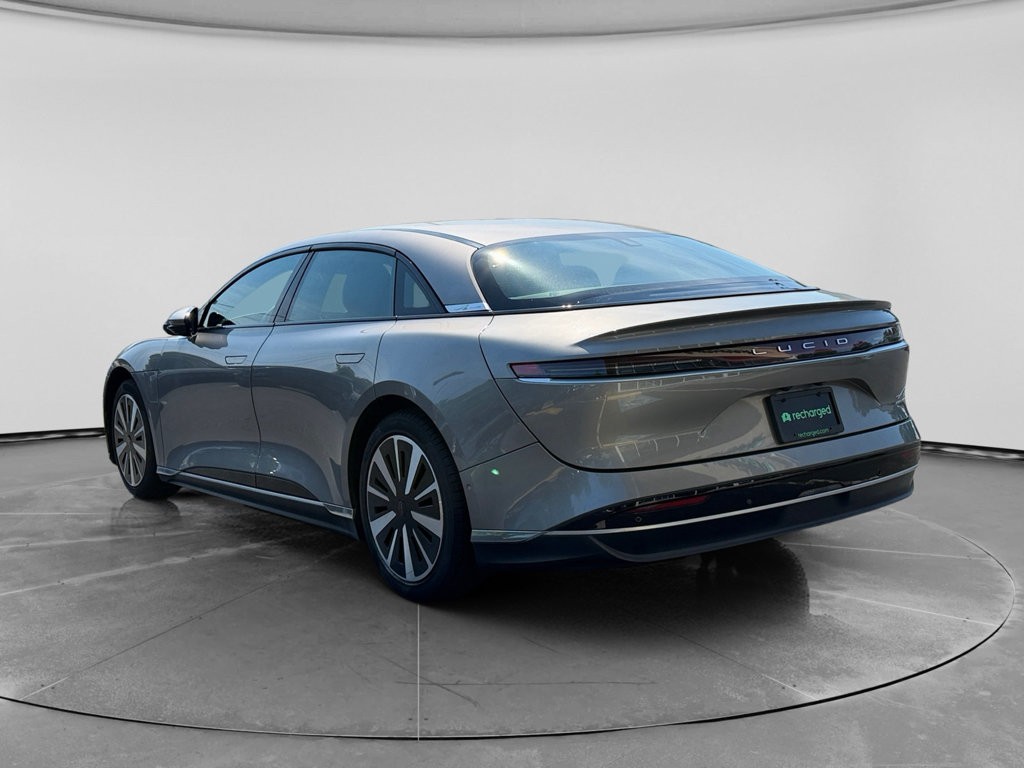 Used 2024 Lucid Air Touring AWD/4WD image 2