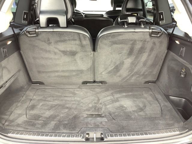 Used 2016 Volvo XC90 T6 Momentum w/ Momentum Plus Package image 14