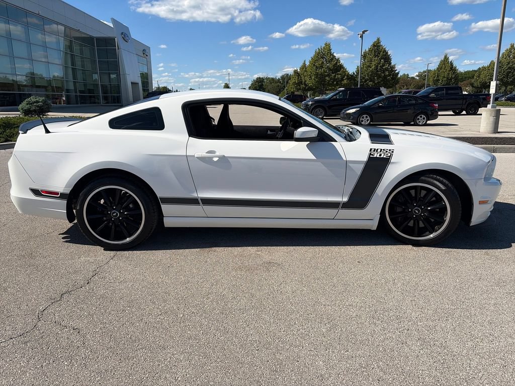 Used 2013 Ford Mustang Boss 302 w/ Boss 302 Accessory Pkg RWD image 8