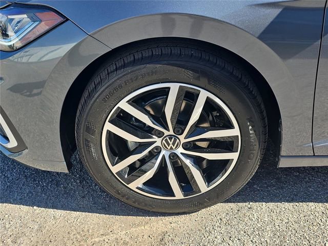 New 2026 Volkswagen Jetta SE FWD image 7