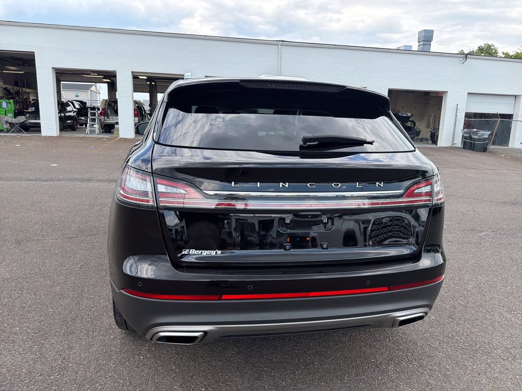 Certified 2023 Lincoln Nautilus Reserve w/ Equipment Group 202A AWD/4WD image 4