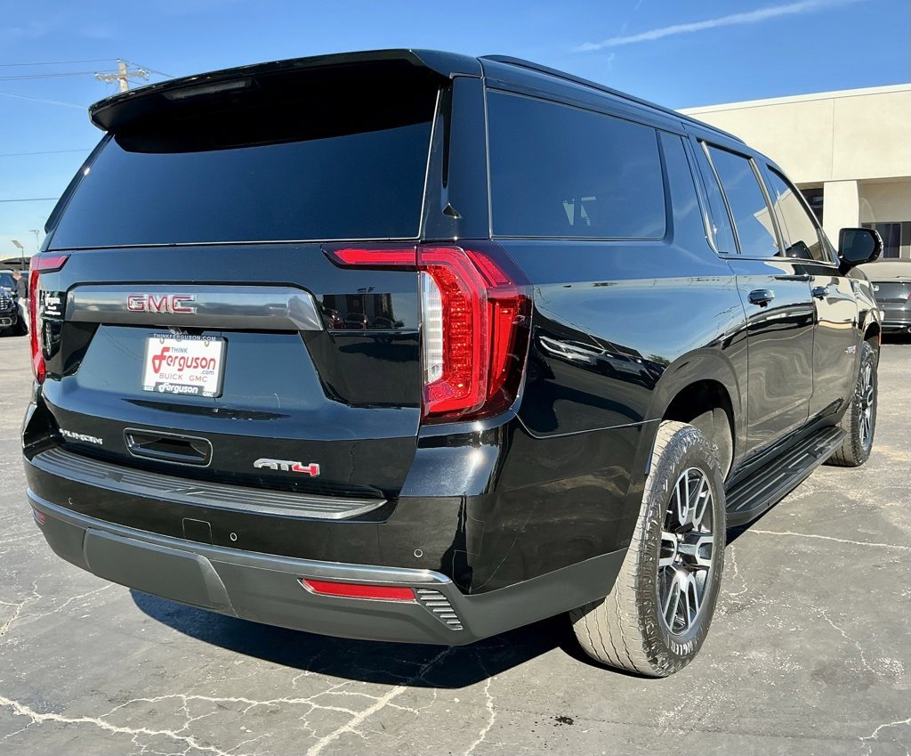 Used 2023 GMC Yukon XL AT4 image 11