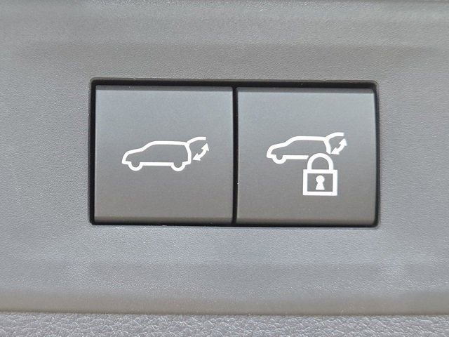 New 2025 Lexus TX 500h AWD image 20