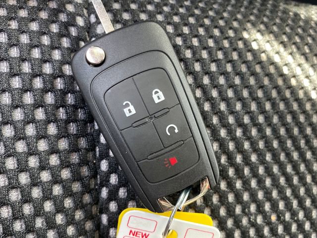 Used 2017 Chevrolet Equinox LT w/ Convenience Package FWD image 24