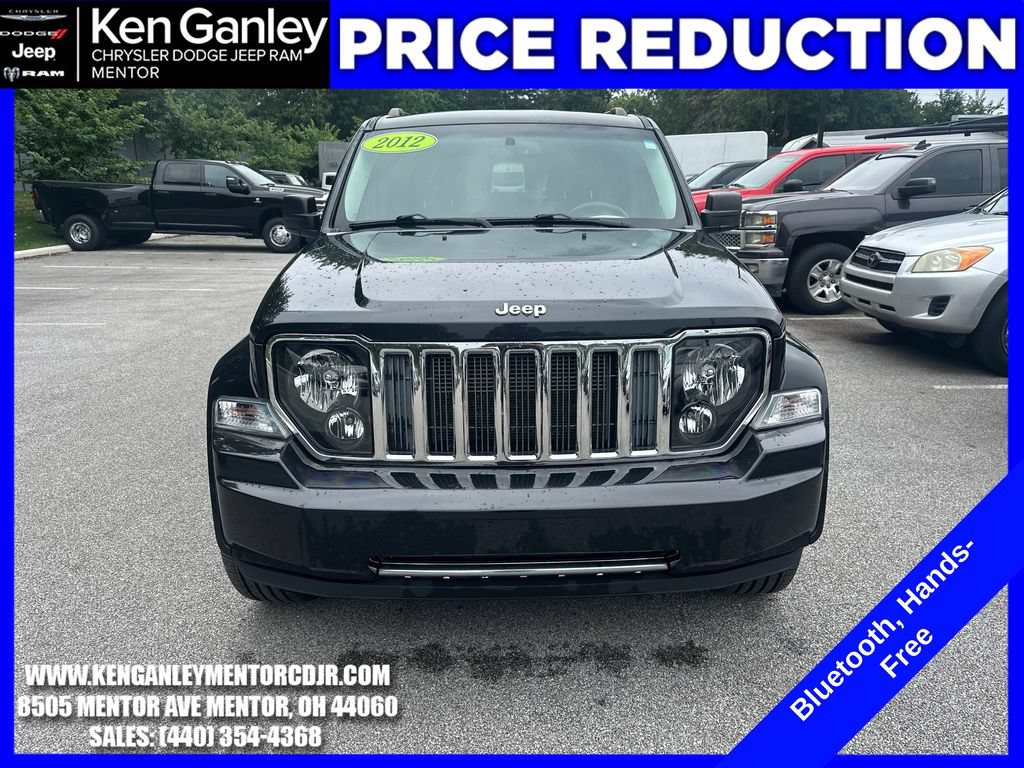 Used 2012 Jeep Liberty Limited Jet w/ Comfort/Convenience Group AWD/4WD image 2