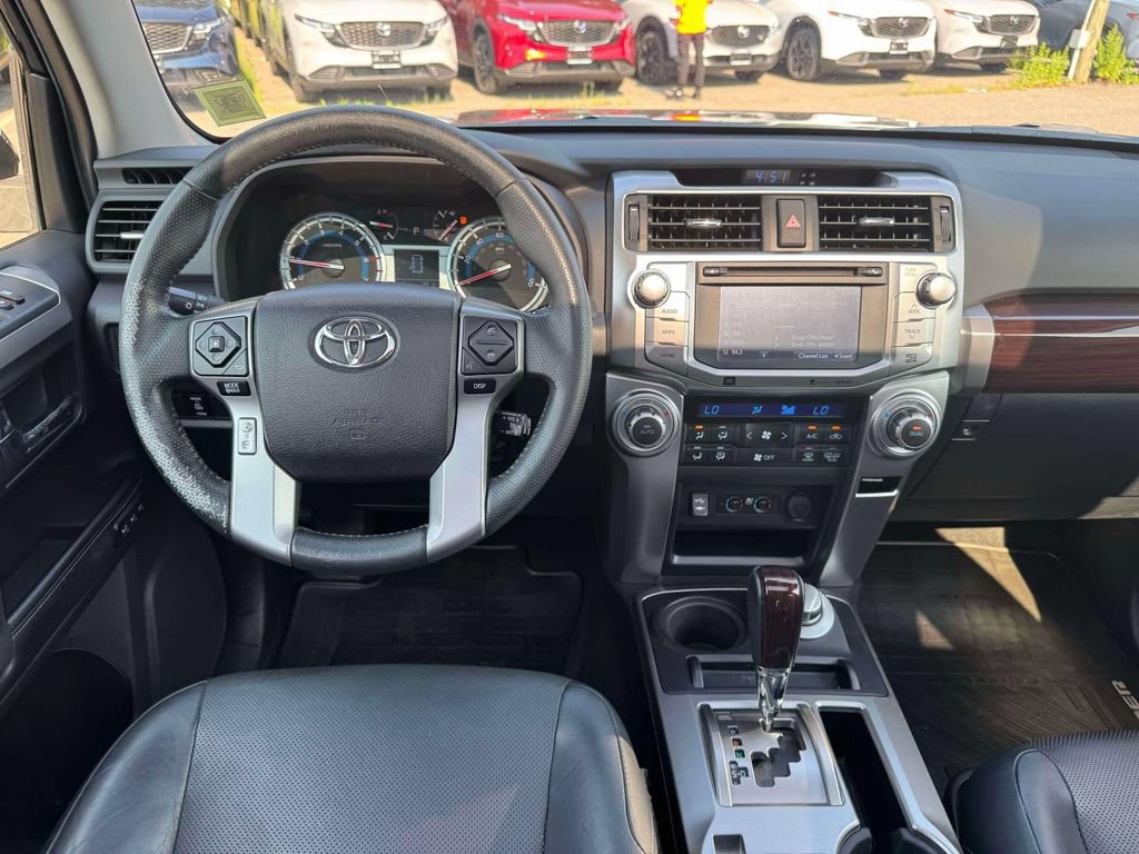 Used 2015 Toyota 4Runner Limited AWD/4WD image 20