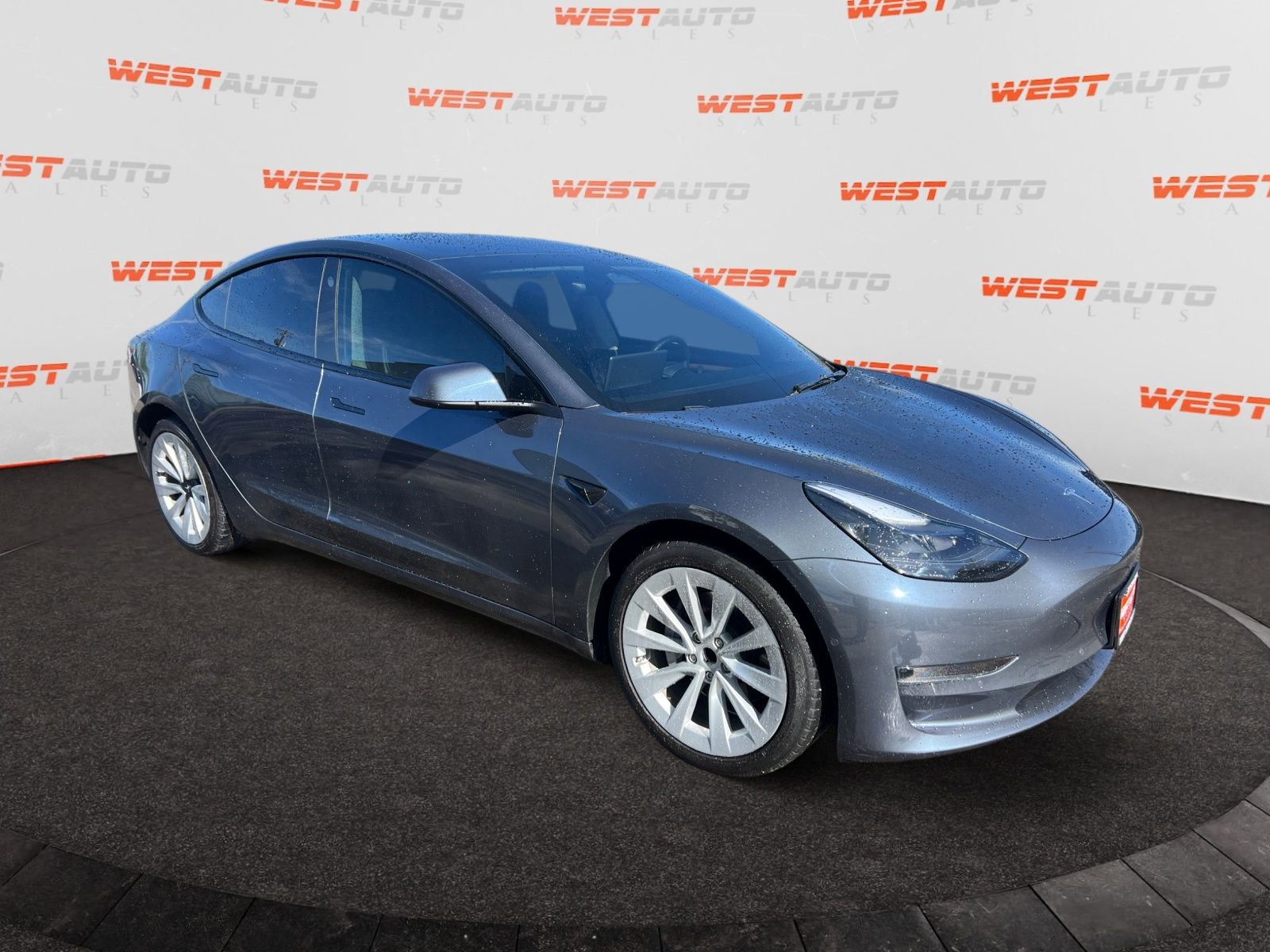 Used 2022 Tesla Model 3 Standard Range RWD image 7