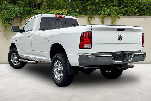 Used 2016 RAM 2500 SLT w/ Popular Equipment Group AWD/4WD image 4
