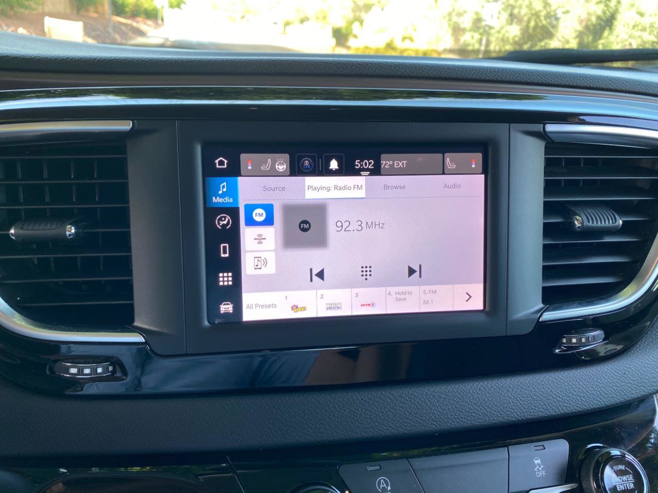 Used 2023 Chrysler Voyager LX FWD image 63