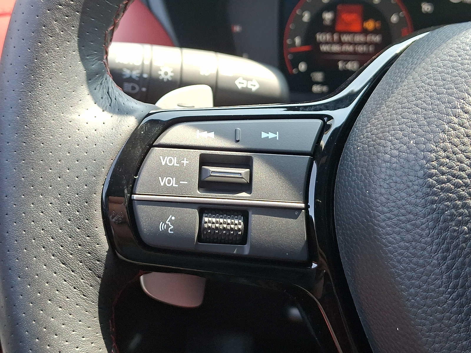 Certified 2025 Acura ADX A-Spec w/ Advance Package AWD/4WD image 22