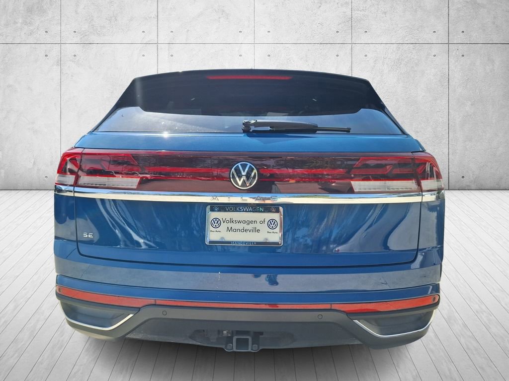 Used 2025 Volkswagen Atlas Cross Sport SE image 4