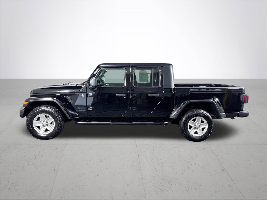 Used 2022 Jeep Gladiator Sport image 9