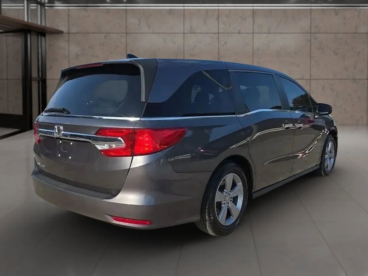 Used 2018 Honda Odyssey EX-L image 7