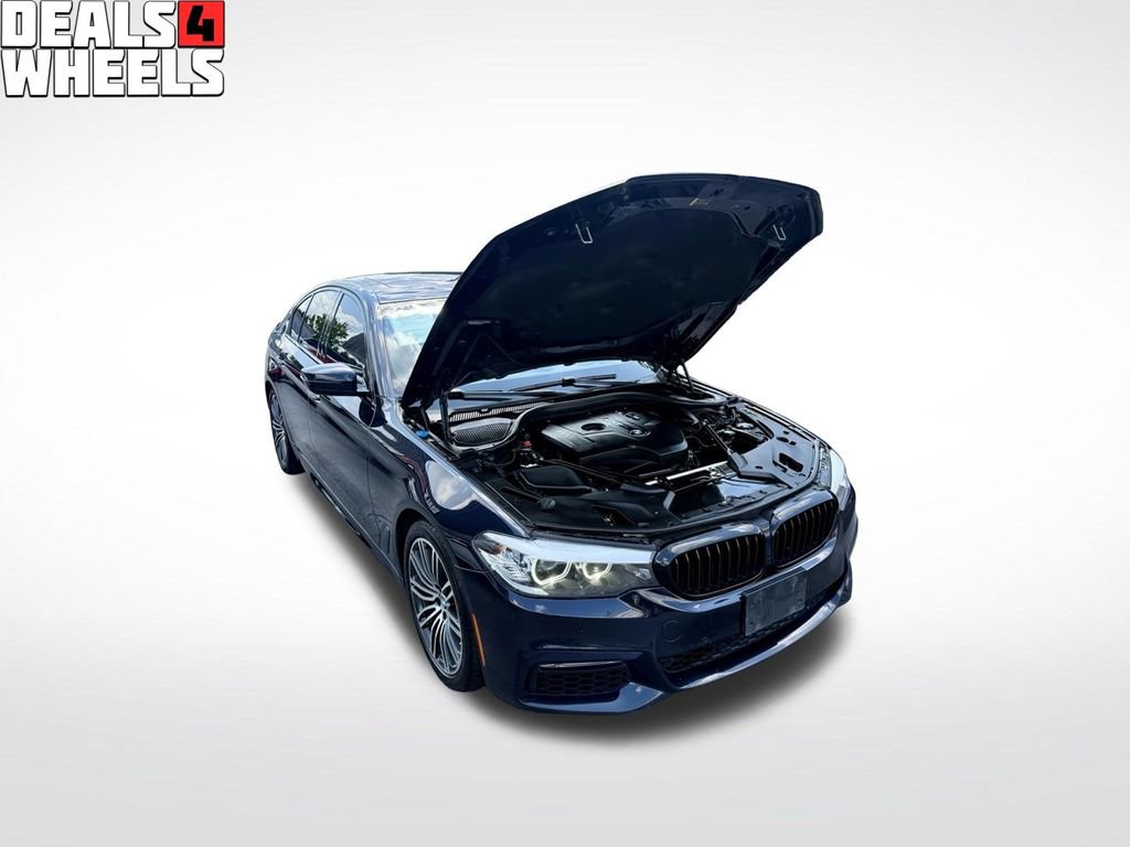 Used 2018 BMW 530i xDrive AWD/4WD image 4