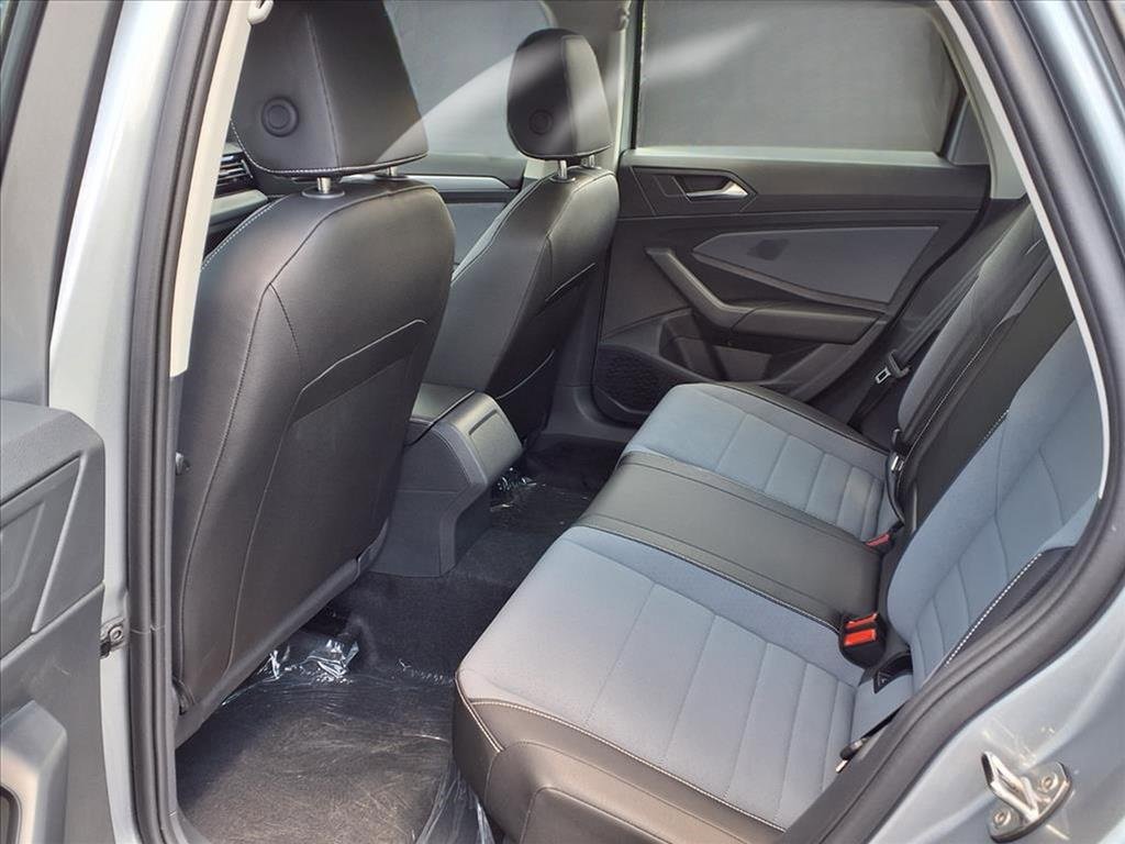 New 2026 Volkswagen Jetta SE image 11