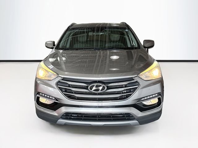Used 2017 Hyundai Santa Fe Sport FWD image 4