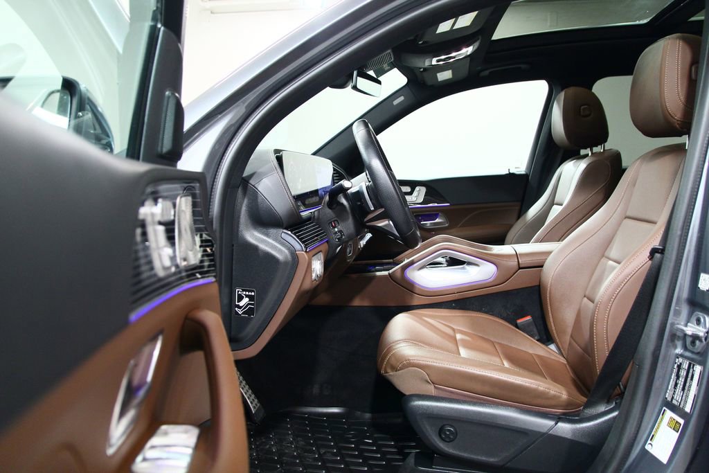 Certified 2024 Mercedes-Benz GLS 450 4MATIC image 4
