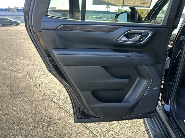 Used 2023 Chevrolet Tahoe LT image 13