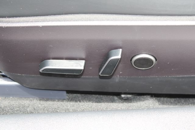 Used 2023 Tesla Model 3 Standard Range RWD image 26