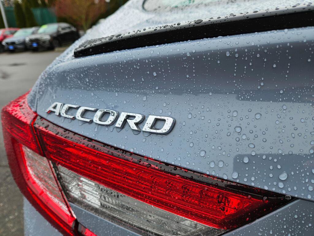 Used 2022 Honda Accord Sport image 17