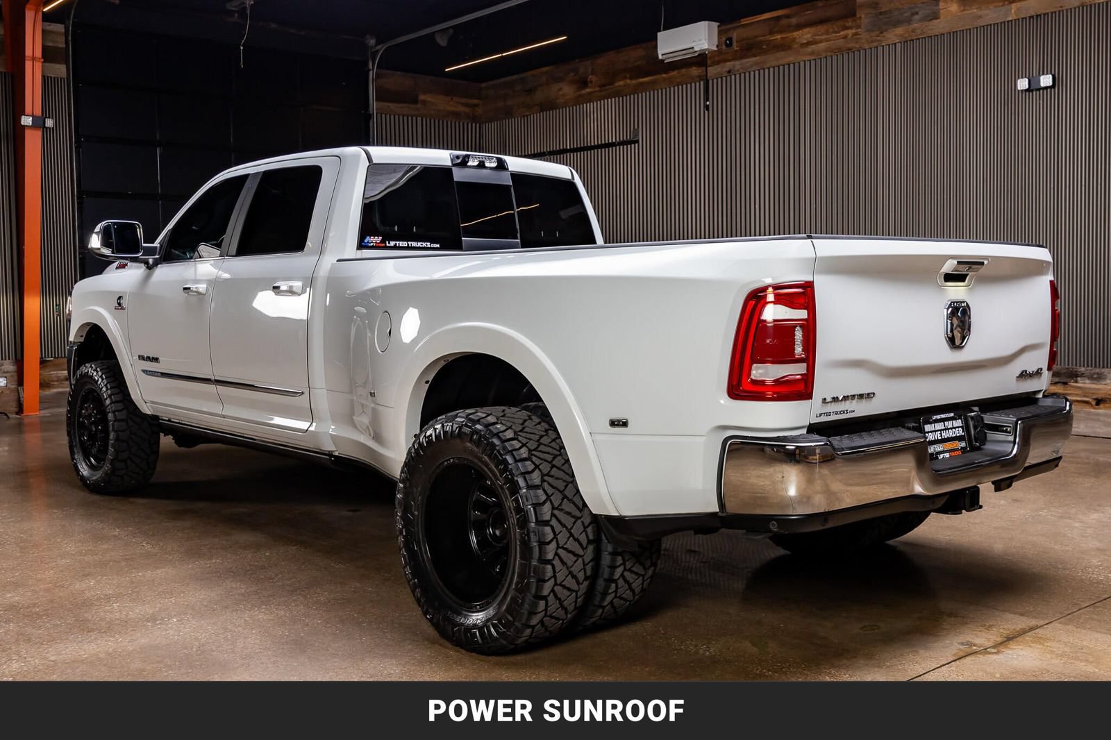 Used 2022 RAM 3500 Limited AWD/4WD image 7